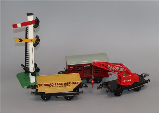 Thirteen pieces of Hornby 0 gauge to include a number 40 tank locomotive, milk traffic van, two goods wagons Trent platform turntable